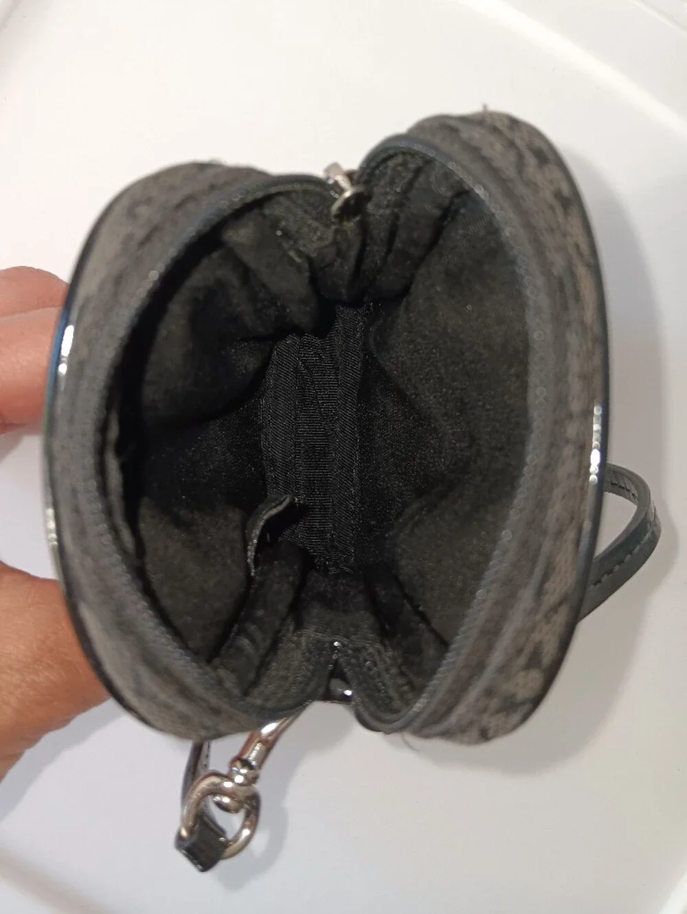 Vintage Coach Signature Canvas Leather Wristlet Phone Case Bag Black Silver
